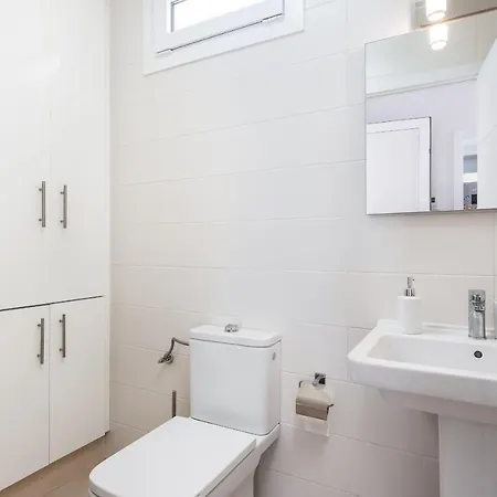 Luxury 4 Bedroom With Private Pool In Costa Willa